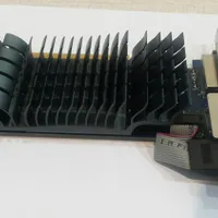 کارت گرافیک GT730 2G DDR5 و ۲ عدد رم ۴ گیگ DDR4|قطعات و لوازم جانبی رایانه|شهریار, |دیوار