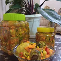 فروش ترشی خانگی مربا و لواشک و....|خوردنی و آشامیدنی|اصفهان, بابوکان|دیوار