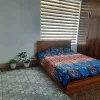 منزل مبله ویلایی دربست بر اصلی مناسب شیک پسندان|اجارهٔ کوتاه‌مدت آپارتمان و سوئیت|شیراز, انجیر|دیوار