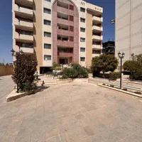 آپارتمان نگین شرق