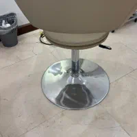 صندلی جکدار ناخنکار و کوپ و مشتری|آرایشگاه و سالن‌های زیبایی|تهران, شهرک غرب|دیوار