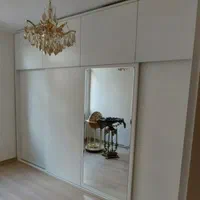 کمد دیواری با میز آرایش