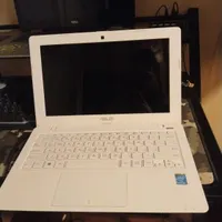 نوت‌بوک Asus کلکسیونی