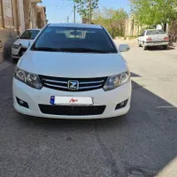 آریو اتوماتیک 1600cc، مدل ۱۳۹۴