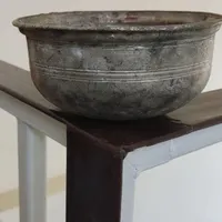 ظرف مسی قدیمی