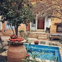 42 و 78 متری اجاره به انبار تولیدی چهارراه سیروس