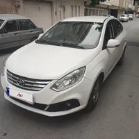 جک J4، مدل ۱۴۰۲