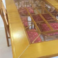 سرویس نهار خوری ۶نفره همراه با کاناپه ۳نفره رایگان