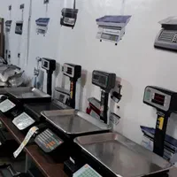 ترازو ۲۹ کیلو محک باسکول ۱۳۰ کیلو|فروشگاه و مغازه|شیراز, وحدت|دیوار