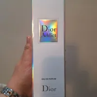 عطر دیور Addictنو مناسب هدیه تولد|آرایشی، بهداشتی، درمانی|تهران, حافظیه|دیوار