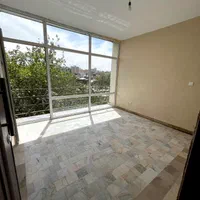 دفتر تجاری 18 متری تهاتر با ماشین