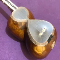 تار قدیمی