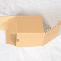 فروش انواع جعبه و کارتن آماده و خام با ارسال|خدمات پیشه و مهارت|اهواز, نادری|دیوار