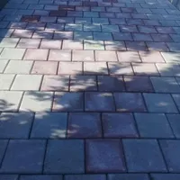اجرای بتن پلاک وسنگفرش وجدول کاری (ماکوبتن)