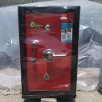 8 مدل گاوصندوق و سایز مناسب خانه و محل کار|عمده‌فروشی|رشت, گلسار|دیوار