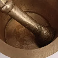 هاونگ برنجی قدیمی|کلکسیون اشیاء عتیقه|بجنورد, |دیوار