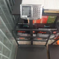 ترازو باسکول ۷۰۰ کیلویی گارددار ۶۰ × ۶۰|فروشگاه و مغازه|اصفهان, برزان|دیوار