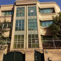 آپارتمان ۸۶ متری، دوخوابه، طبقه سه
