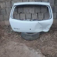 سپر و بدنه ساندرو|قطعات یدکی و لوازم جانبی|شیراز, محراب|دیوار