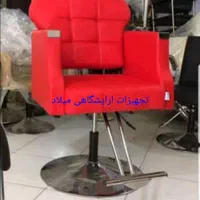 ترولی میکاپ سرشور میلاد میزناخن صندلی اصلاح )))|آرایشگاه و سالن‌های زیبایی|کرج, گلشهر|دیوار