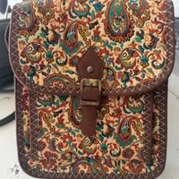 کیف دوشی و‌جاکارتی