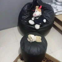 مبل شنی چرم بزرگسال بانشستن حالت میگیره