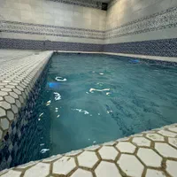 باغ ویلا استخردار آبگرم سرپوشیده|اجارهٔ کوتاهمدت ویلا و باغ|نجفآباد, |دیوار