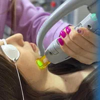مرکز لیزر مو زائد کندلا 2023 و لیزر میکروسویچ|خدمات آرایشگری و زیبایی|اصفهان, ملک‌شهر|دیوار