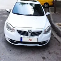 برلیانس H330 اتوماتیک 1650cc، مدل ۱۳۹۷