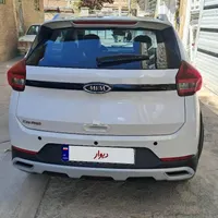 ام‌وی‌ام X22 دنده‌ای لاکچری، مدل۱۴۰۲