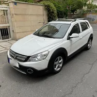 دانگ فنگ H30 کراس، مدل ۱۳۹۵