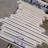 تولید‌ریگلاژ تعمیر‌انواع‌درب‌پنجره‌پی‌وی‌سی|خدمات پیشه و مهارت|قروه, |دیوار