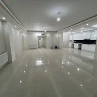 آپارتمان۲۲۵متری/بلوار‌معلم/۴خواب/تاپ لوکیشن