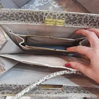 کیف   دستی قدیمی چرم اصل کلکسیونی|کلکسیون اشیاء عتیقه|تهران, بهاران|دیوار