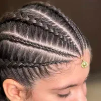 آموزش شینیون و بافت با مدرک فنی حرفه ای|خدمات آرایشگری و زیبایی|نظرآباد, |دیوار