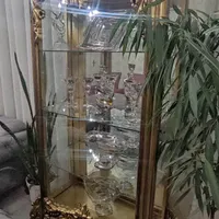 مبل کلاسیک ۹ نفره و به همراه بوفه و ساعت ایستاده|مبلمان خانگی و میز عسلی|تهران, شهرک تختی|دیوار