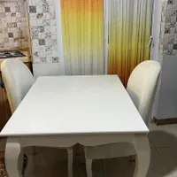 میز غذاخوری ۴ نفره