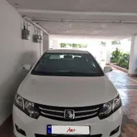 آریو اتوماتیک 1600cc، مدل ۱۳۹۷