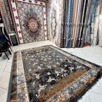 فرش ۹متری طرح۷۰۰شانه آکبند درب انبارمرکزی  ۲/۸۰۰ ت|فرش|مشهد, طلاب|دیوار