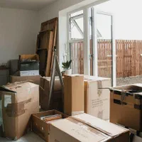 کارگر اساس کشی(حمل و جابجایی اثاثیه منزل)