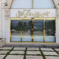 درب اتوماتیک شیشه ای اسلایدینگ