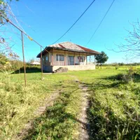 خانه و محوطه مسکونی ۲۲۰۰ متری محدوده لشت نشا