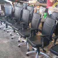 صندلی کنفرانسی ثابت و چرخدار|صندلی و نیمکت|مشهد, طلاب|دیوار