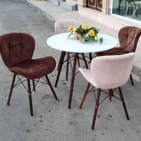 میز و صندلی اِستار