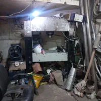دستگاه پرس هیدرولیک و خم کن  و چند دستگاه دیگر