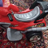 موتور شارژی با رنگ اسپرت|اسباب‌بازی بچه|تهران, صفا|دیوار