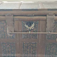صندوق عتیقه محکم و بزرگ