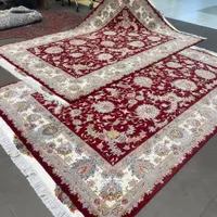 فرش دستباف نقشه اقشان گل ابریشم ریز باف