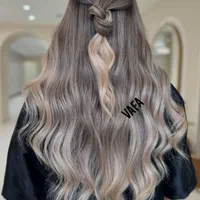 مکاپ وشنیون،رنگ،کاشت ناخن ومژه،فیشیال،تتووغیره