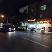 مغازه پیروزی بر شکوفه (۶۵ م همکف ، ۱۰۰ م انباری)|فروش مغازه و غرفه|تهران, نیروی هوایی (پیروزی)|دیوار